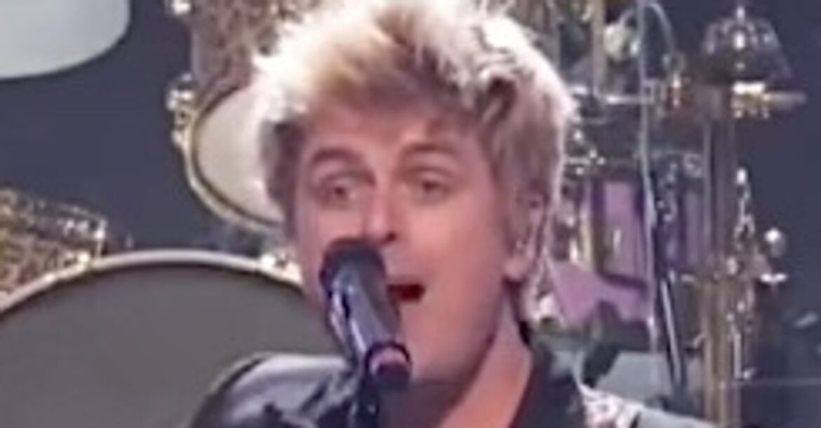 Green Day Takes Aim At Trump During New Year's Eve TV Broadcast