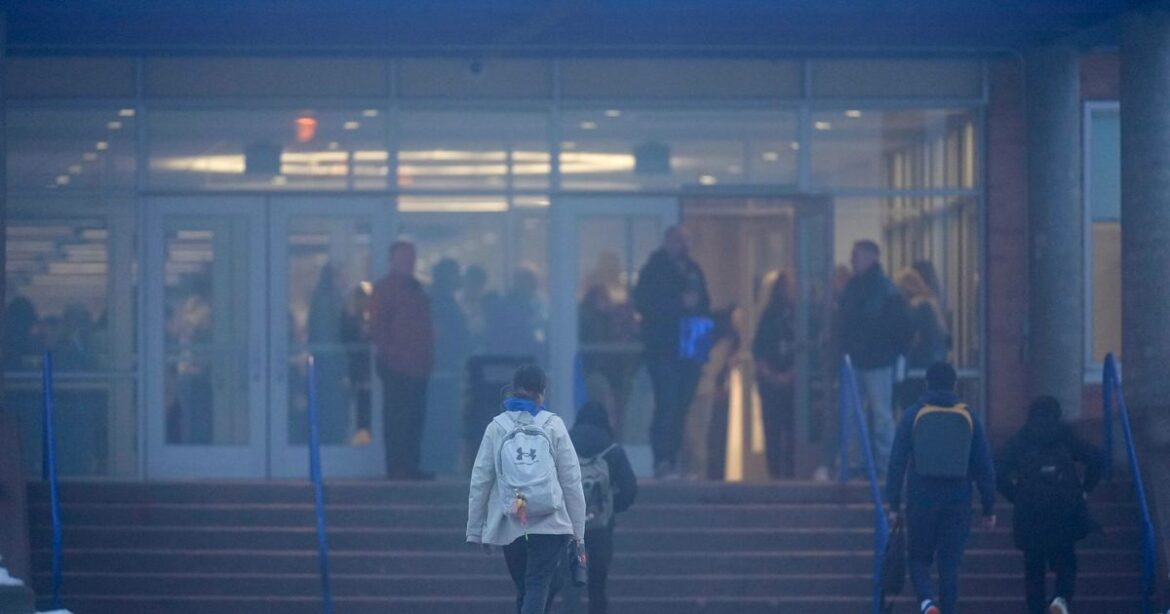 Iowa Middle Schoolers Return To Class After School Shooting
