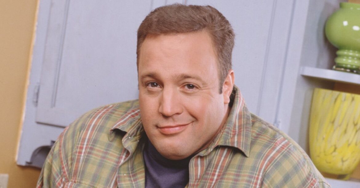 Kevin James Spills On The Photo Shoot For That Viral 'King Of Queens' Meme