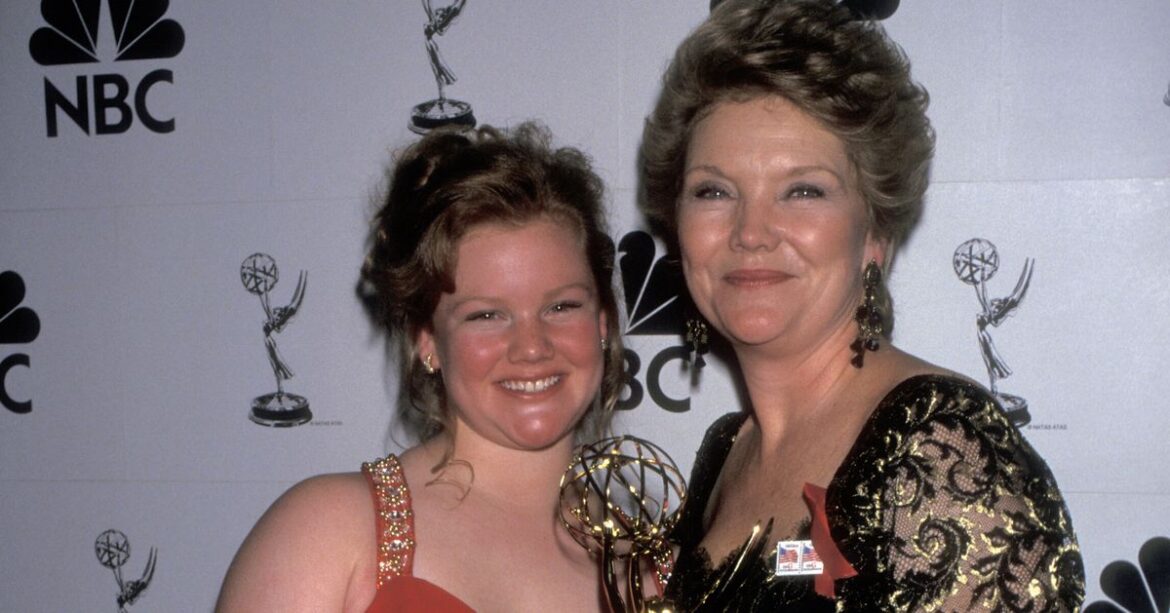 'One Life To Live' Actor Amanda Davies, Daughter Of Soap Opera Legend, Dead At 42