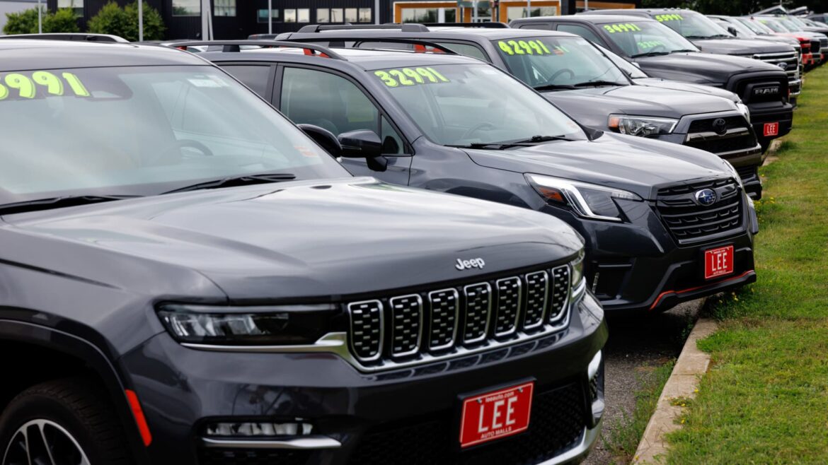 Used car prices high but expected to be stable in 2024