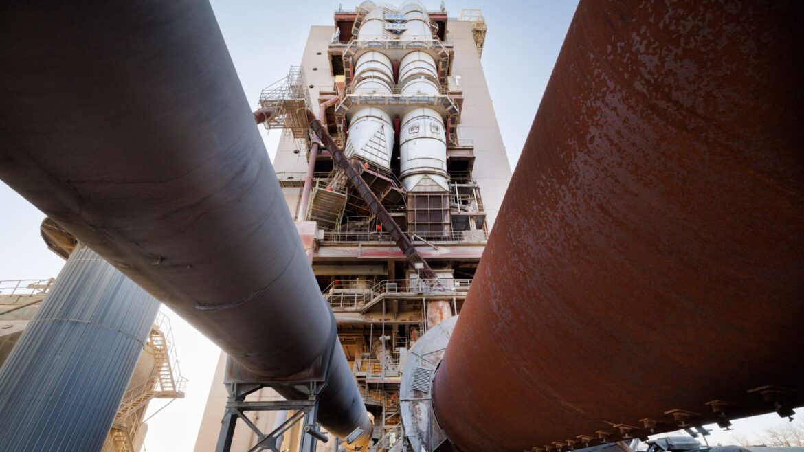 Climate chief says carbon capture and storage faces big challenges