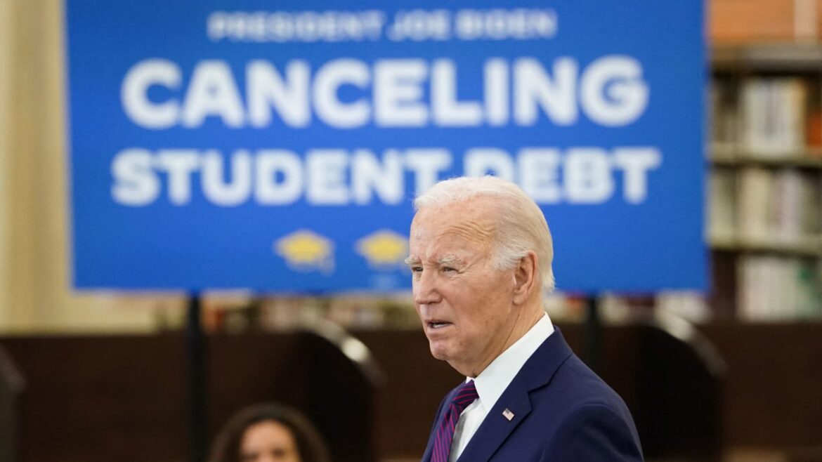 Education Dept.'s refunds to student loan borrowers