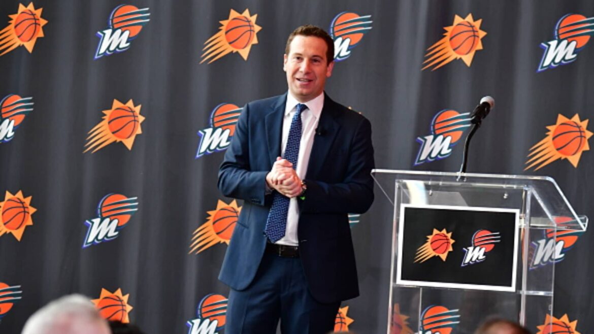 Phoenix Suns owner Mat Ishbia forms Player 15 investment group