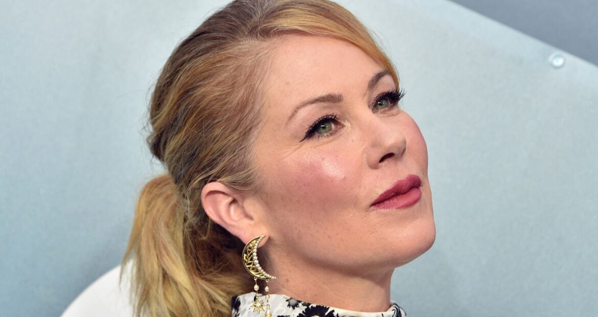 Christina Applegate Remembers 'Lying My Ass Off' After Having A Mastectomy