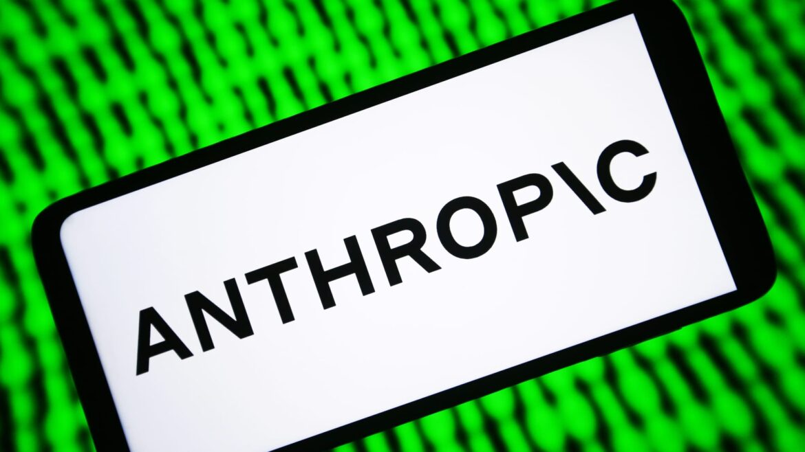 FTX estate sells majority stake in startup Anthropic for $884 million